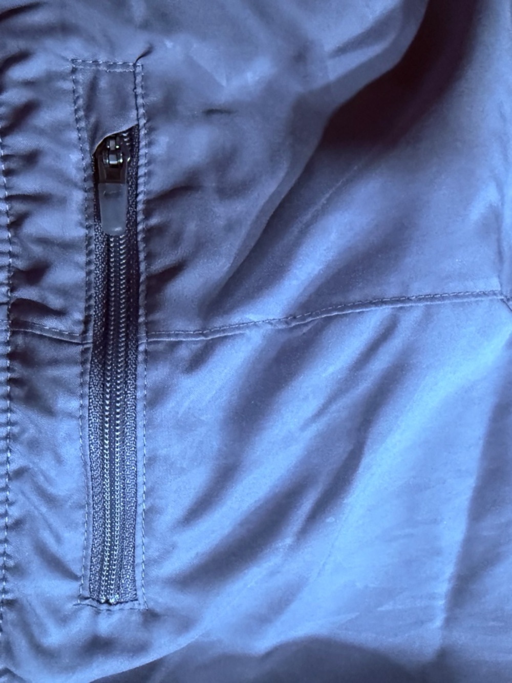 Nike dry fit athletic shorts with zipper pocket in back NWOT - Picture 4 of 7